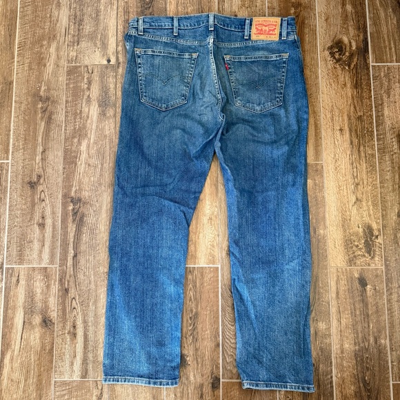 Levi's Men's 505 Straight Blue Jeans - Picture 2 of 4